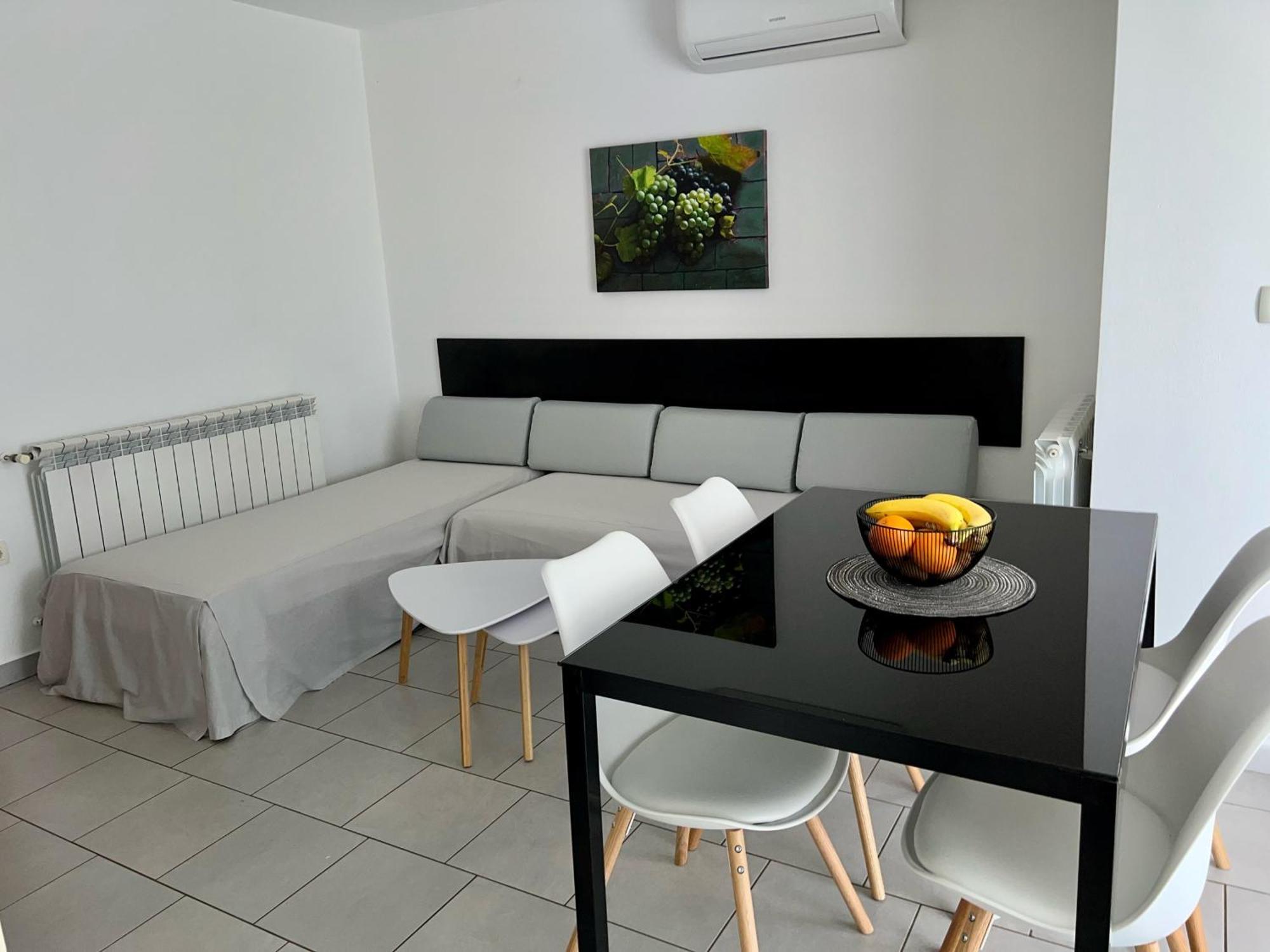 Orka Apartment